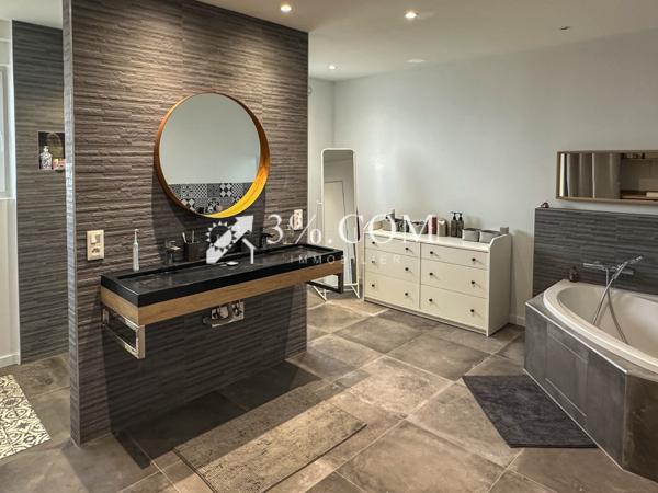 Maison 5 pièce(s) 4 chambre(s) 155 m²