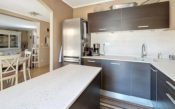 Maison à vendre    5 pièces • 118,32 m2 Le Cannet-des-Maures