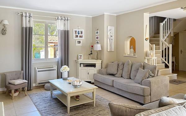 Maison à vendre    5 pièces • 118,32 m2 Le Cannet-des-Maures