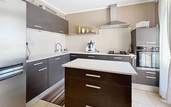 Maison à vendre    5 pièces • 118,32 m2 Le Cannet-des-Maures