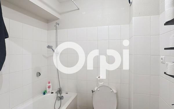 Appartement à louer    4 pièces • 73,18 m2 Molompize