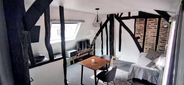 Location                                                      Appartement
                        
                     1 pièces                      22 m2                     à Rouen