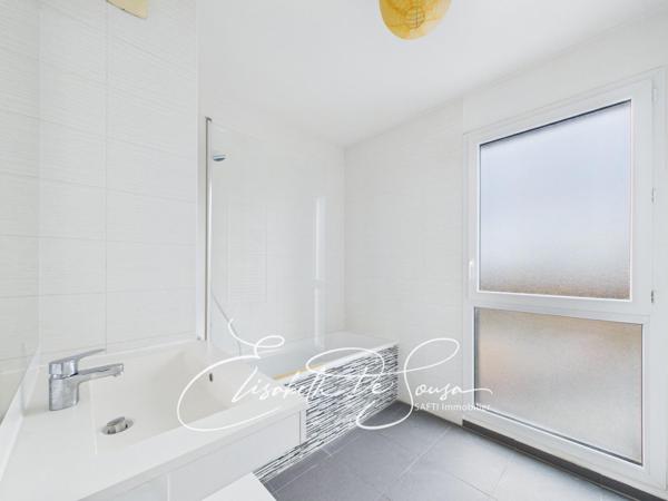 PLACE DU GÉNÉRAL DE GAULLE – RÉSIDENCE GRAFIK