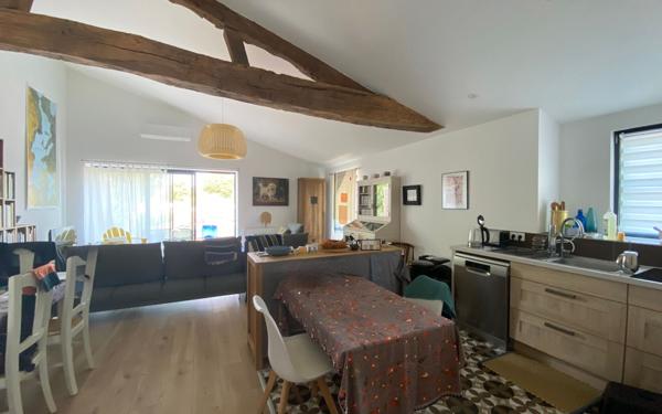 Appartement à vendre    4 pièces • 104,35 m2 Rochefort