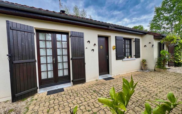 Maison à vendre    3 pièces • 93 m2 Saint-Yrieix-la-Perche