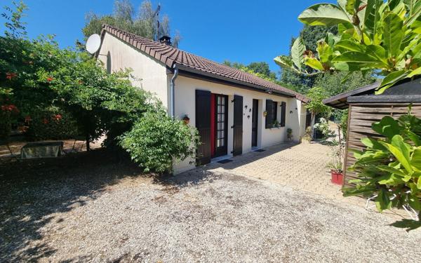 Maison à vendre    3 pièces • 93 m2 Saint-Yrieix-la-Perche