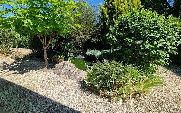 Maison à vendre    3 pièces • 93 m2 Saint-Yrieix-la-Perche