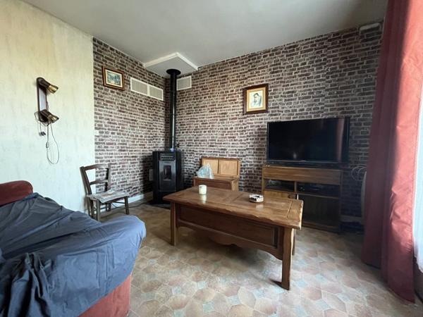 Maison à vendre |  Confolens |  4 pièces | 80,1 m²