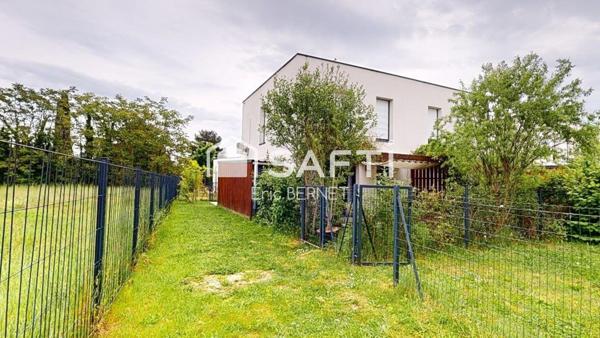 Maison Type 3 avec jardin , au calme au fond d 'impasse