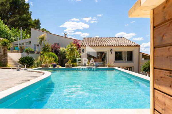 Maison Plan De Cuques 317 m², Prestations haut de gamme , piscine, grand terrain,