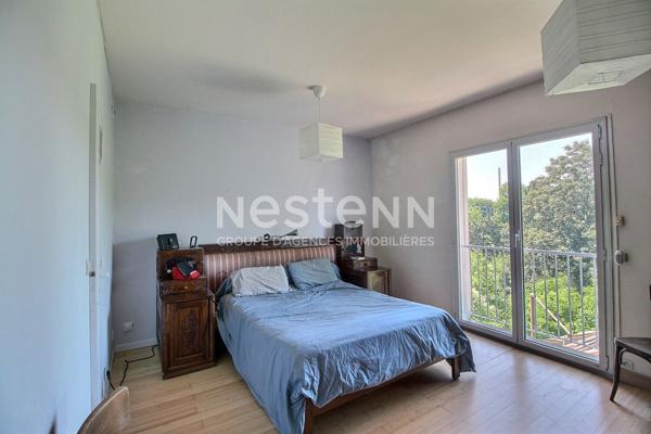 Maison Massy 160 m² habitables édifiée sur terrain représentant 365 m²