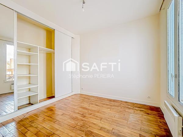 Appartement à 9 minutes à pied du RER A, avec cave
