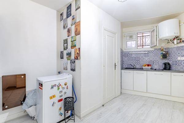 Gare de Lyon - Appartement 2 pièces bon état général