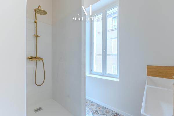 Auriol (13390) *** - Maison de ville rénovée de 100 m²