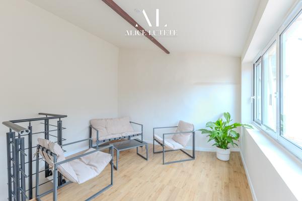 Auriol (13390) *** - Maison de ville rénovée de 100 m²