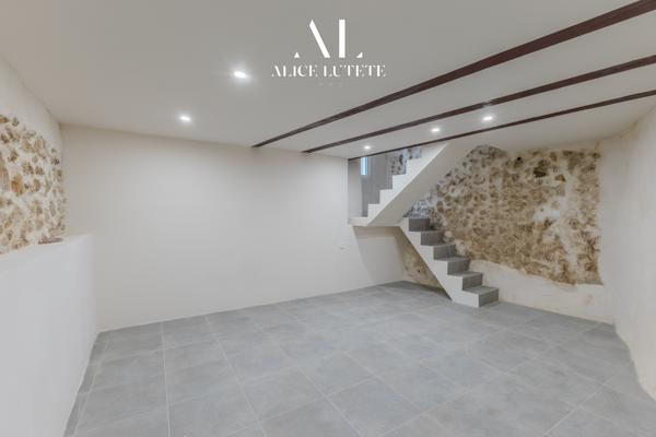 Auriol (13390) *** - Maison de ville rénovée de 100 m²