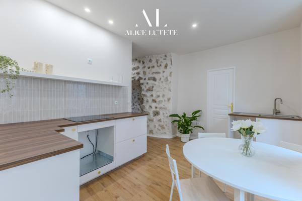 Auriol (13390) *** - Maison de ville rénovée de 100 m²