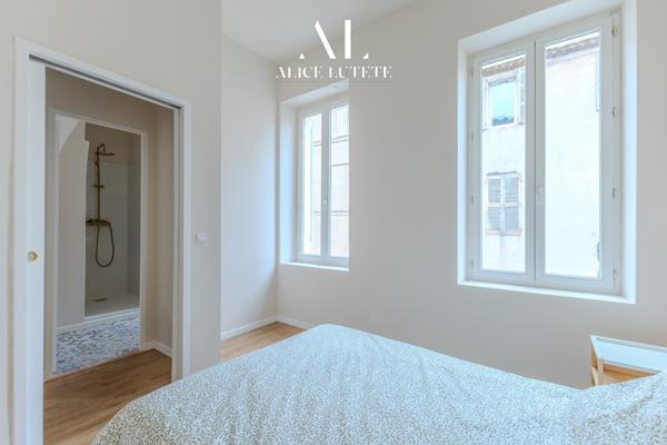 Auriol (13390) *** - Maison de ville rénovée de 100 m²