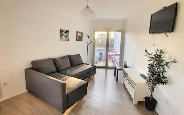 Appartement à louer    2 pièces •  Tours
