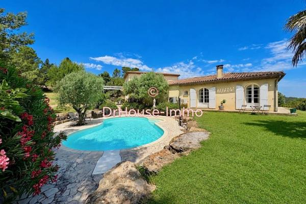 Maison à vendre 9 pièces de 380 m²