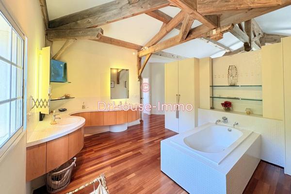 Maison à vendre 9 pièces de 380 m²