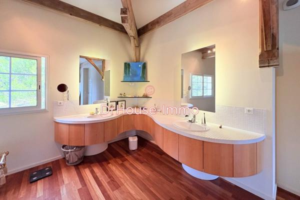 Maison à vendre 9 pièces de 380 m²