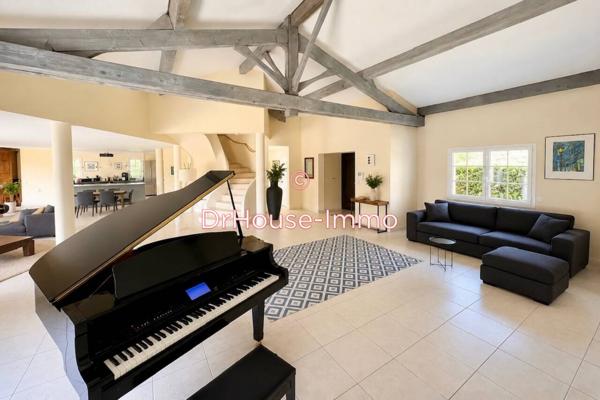 Maison à vendre 9 pièces de 380 m²