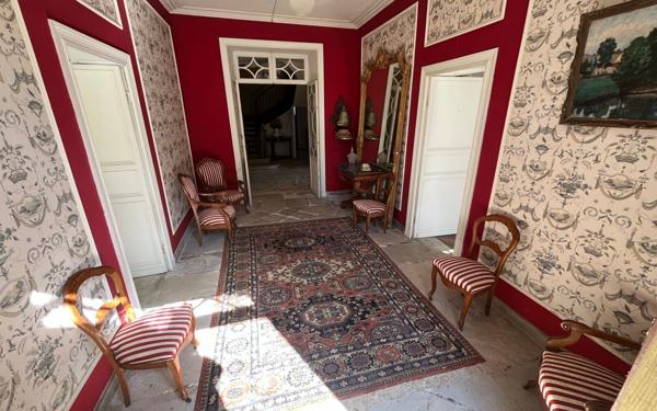 Maison à vendre    9 pièces •  Dax