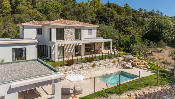 Sur les hauteurs de Gréoux les bains