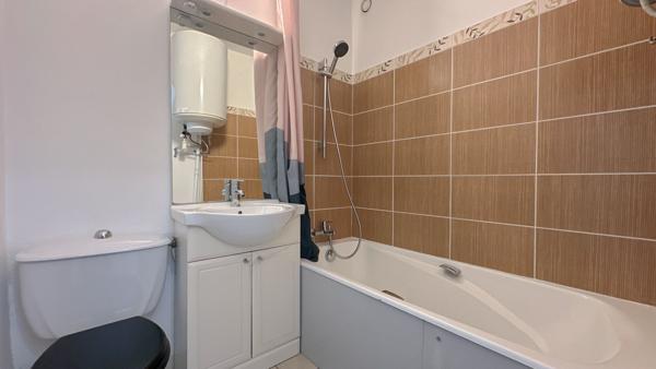 A VENDRE - PLAISANCE DU TOUCH - Studio de 24m2 - situé plein centre
