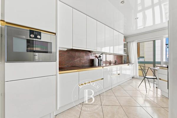 Paris 17ème, Appartement 5 Chambres -  202 m² à vendre