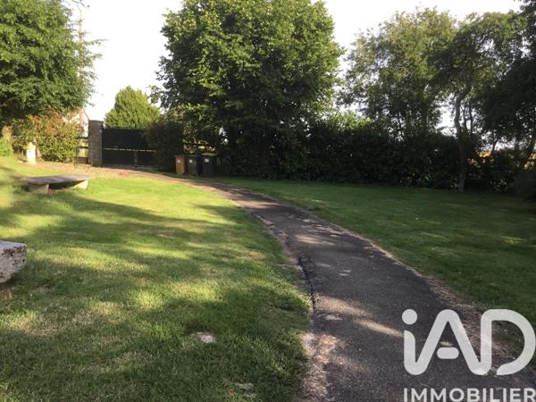 Maison à vendre 11 pièces 266 m² Saint-Sauveur-Marville