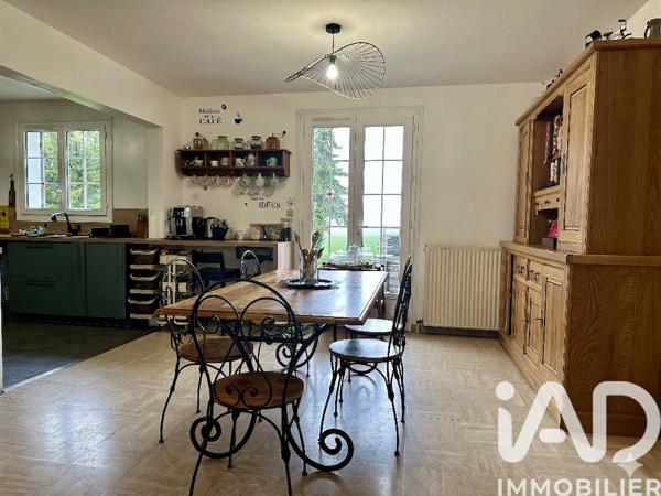 Maison à vendre 11 pièces 266 m² Saint-Sauveur-Marville