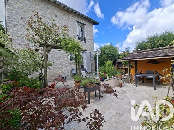 Maison à vendre 8 pièces 116 m² Moret-Loing-et-Orvanne