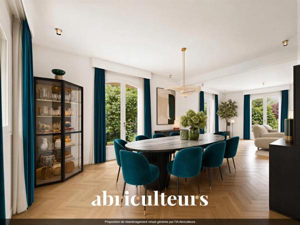 Magnifique Propriété Familiale de charme de 310 m² avec piscine et magnifique jardin arboré en vente à Yerres (91)