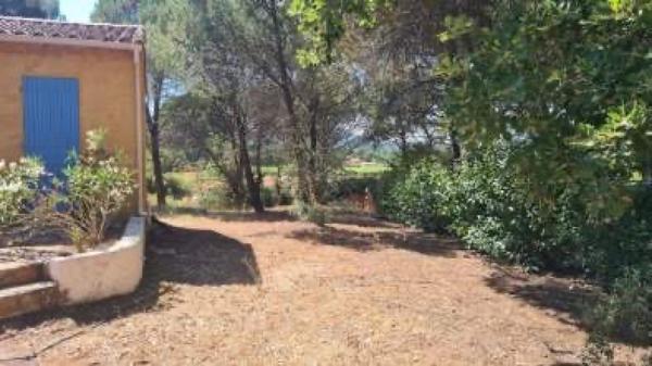 Maison au calme dans un quartier résidentiel