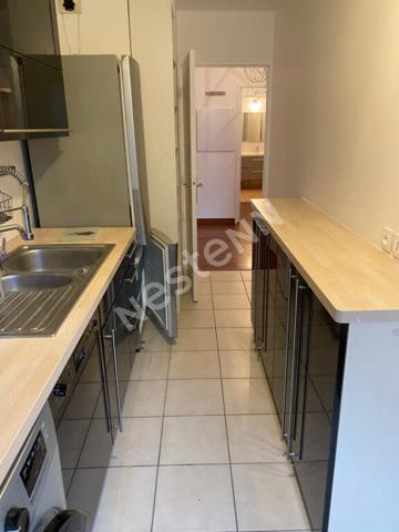 Appartement meublé  3 pièces 64m2 +10m2 de balcon +Box