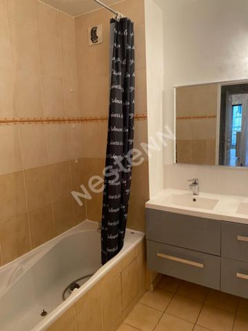 Appartement meublé  3 pièces 64m2 +10m2 de balcon +Box