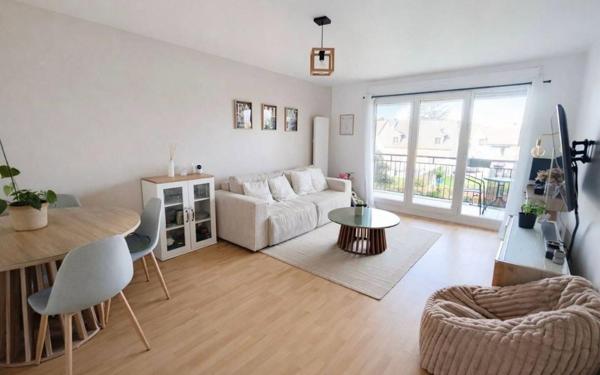Appartement à vendre    3 pièces • 61,88 m2 Franconville