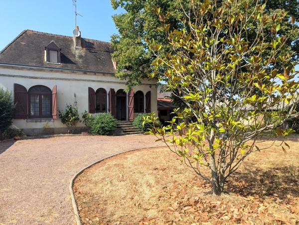 Belle maison de ville avec jardin !