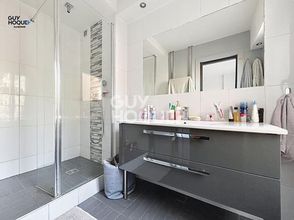 Appartement 2 pièces 48.3m² ( DPE en C ) avec balcon 4m² + cave et parking en parfait état : Centre-ville d'Eaubonne