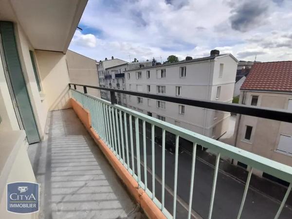 Appartement à louer 2 pièces 43.84m² Châteauroux (36000)