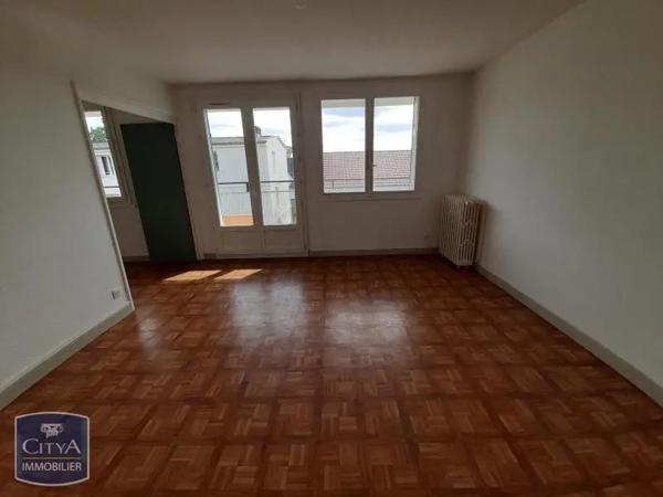 Appartement à louer 2 pièces 43.84m² Châteauroux (36000)