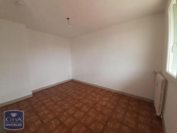 Appartement à louer 2 pièces 43.84m² Châteauroux (36000)