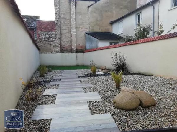 Local commercial à louer 94.83m² Châteauroux (36000)