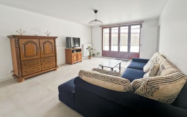 Maison à vendre    6 pièces • 107 m2 Menucourt