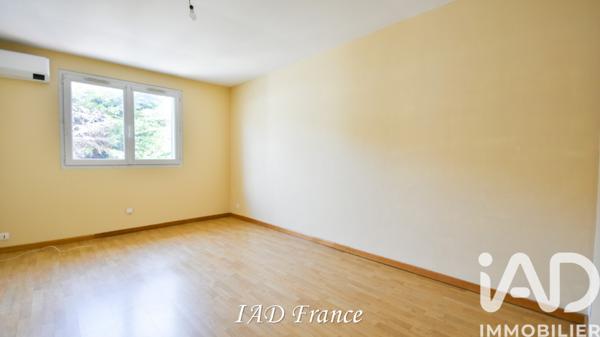 Location appartement 1 pièce 32 m² Beynes