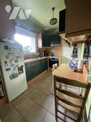 PLOEREN - Proche du bourg. Maison 4 pièces 3 chambres