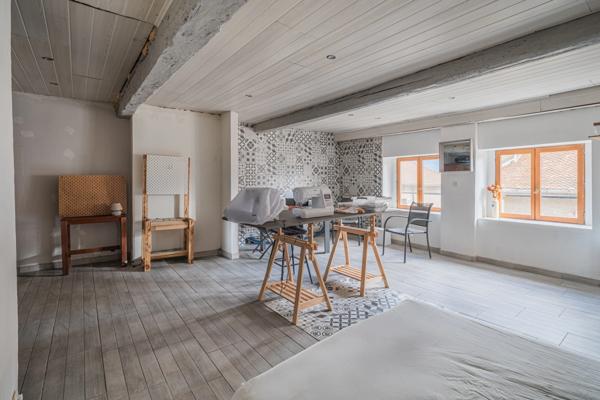 Ensemble T2 + 2 grands plateaux + grand garage