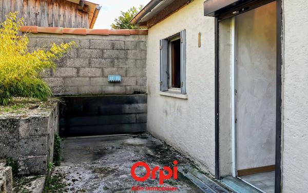 Maison à vendre    3 pièces •  Montmarault